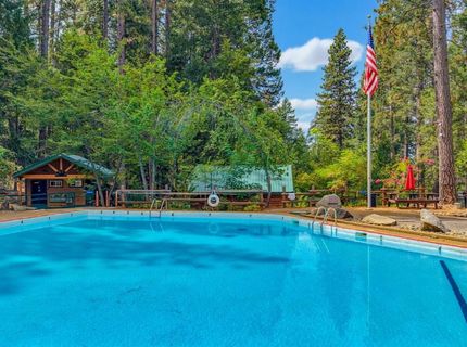 1046 Mattel Dr, Dutch Flat, CA 95714 Photo
