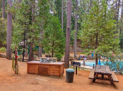 1046 Mattel Dr, Dutch Flat, CA 95714 Photo