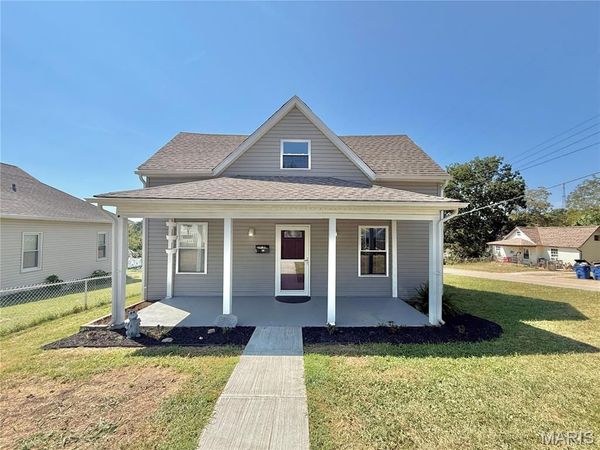 819 Stewart Street, De Soto, MO 63020