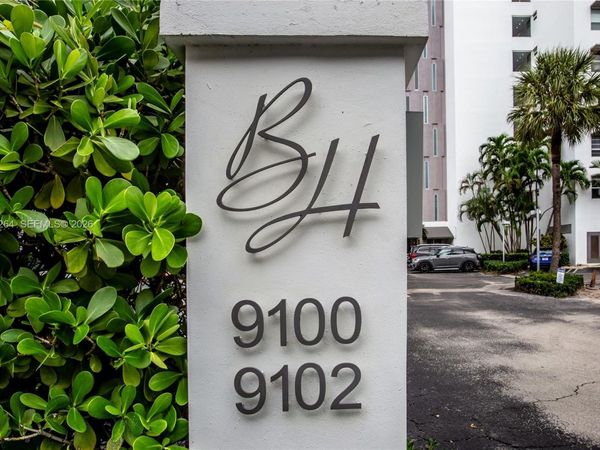 9100 W Bay Harbor Dr, Unit 5B, Bay Harbor Islands, FL 33154