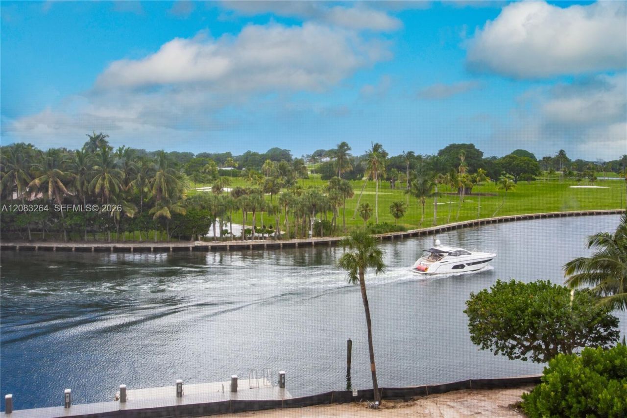 9100 W Bay Harbor Dr, Unit 5B, Bay Harbor Islands, FL 33154 Photo