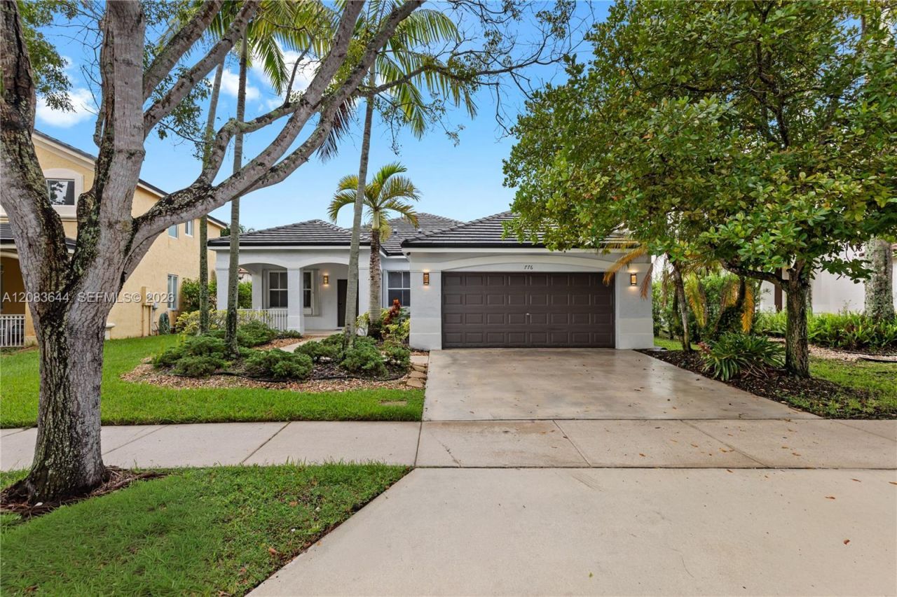 776 Lavender Cir, Weston, FL 33327 Main Photo