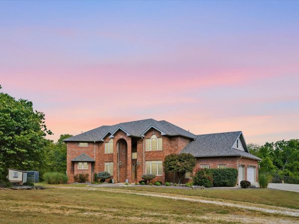 1169 E 424th Road , Bolivar, MO 65613