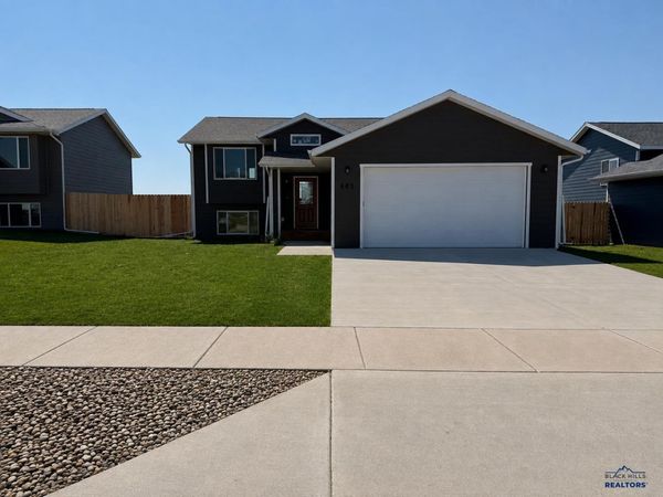 445 YELNER DR, Box Elder, SD 57719