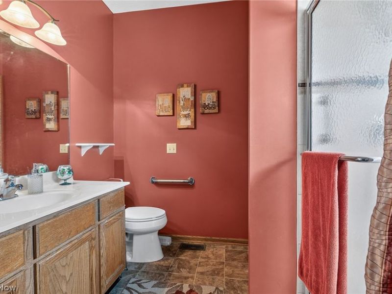 2601 Charing Cross Road NW, Canton, OH 44708 Photo 18