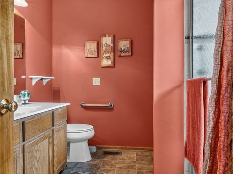 2601 Charing Cross Road NW, Canton, OH 44708 Photo 19