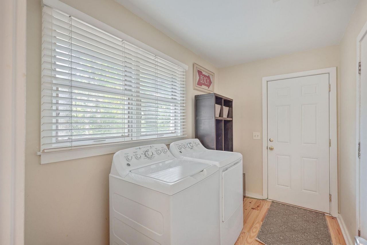 52 Eugenia Avenue Photo 17