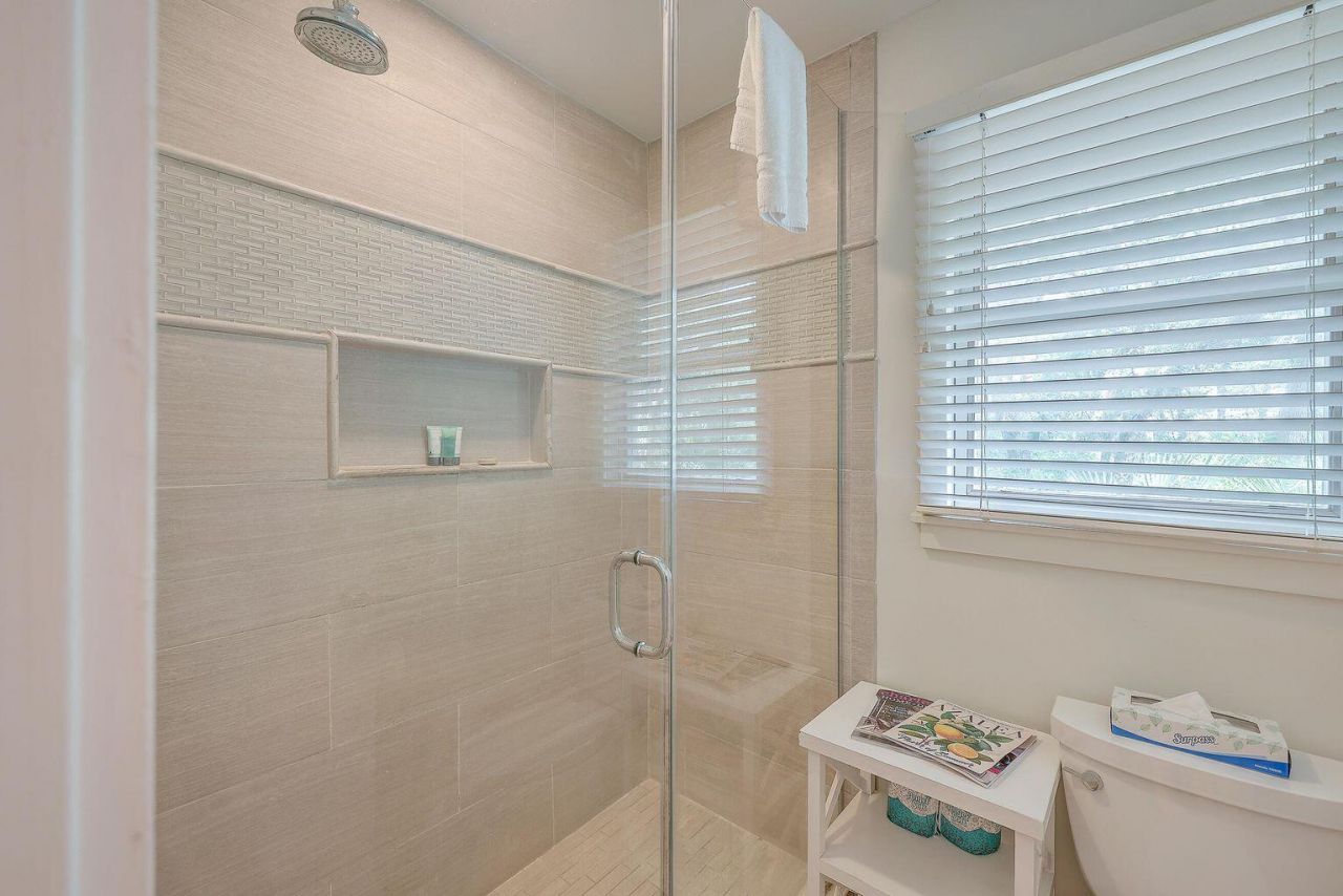 52 Eugenia Avenue Photo 28