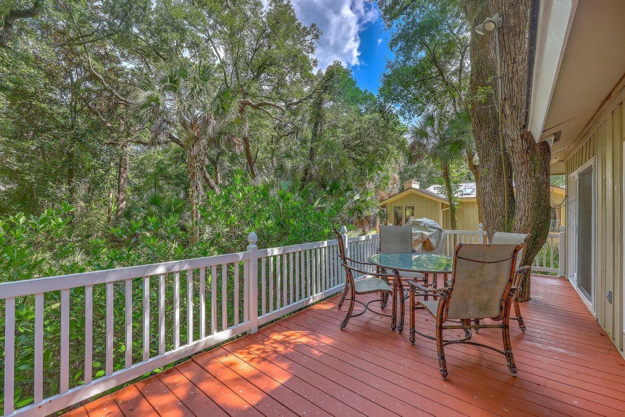 52 Eugenia Avenue Photo 30
