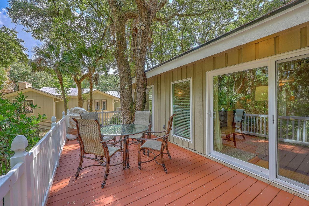 52 Eugenia Avenue Photo 31