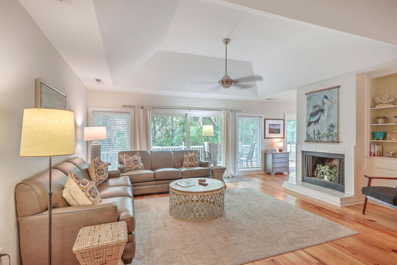 52 Eugenia Avenue Photo 7