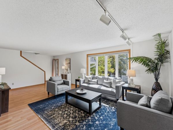 933 Dartmouth Place SE, Minneapolis, MN 55414