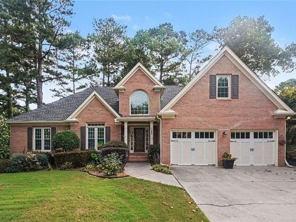 1488 Fallsbrook Court NW, Acworth, GA 30101