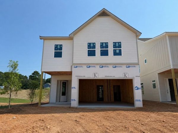 124 Dewey Road , Lilburn, GA 30047
