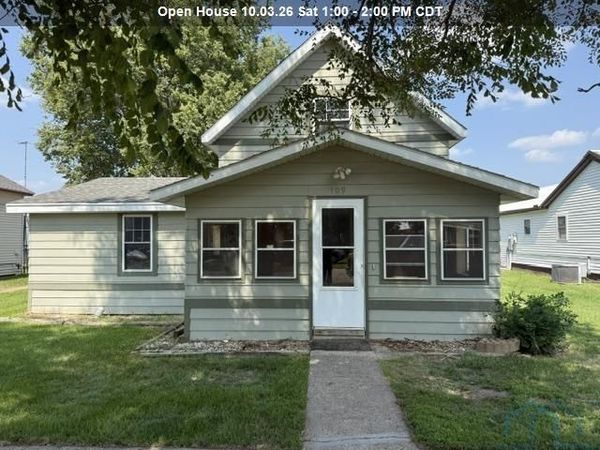 109 E Randolph Street, Anthon, IA 51004
