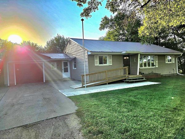 498 190th Street, Dakota City, NE 68731