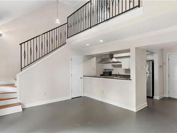 351 JACKSON Avenue , Unit 4A, Mandeville, LA 70448