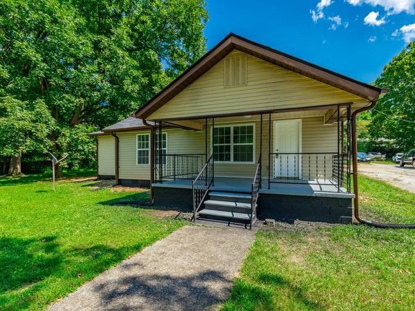 709 Foster Mill Drive, LaFayette, GA 30728