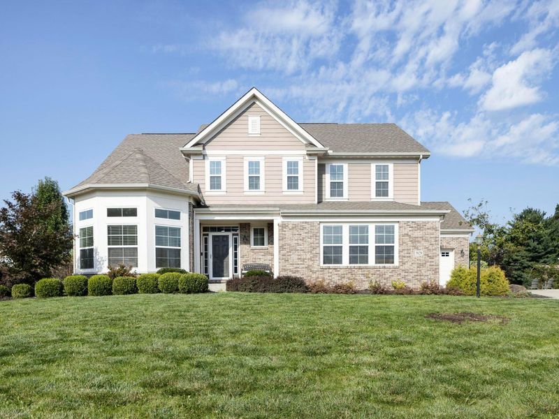 5829 Glendavon Court, Dublin, OH 43016 Photo 2