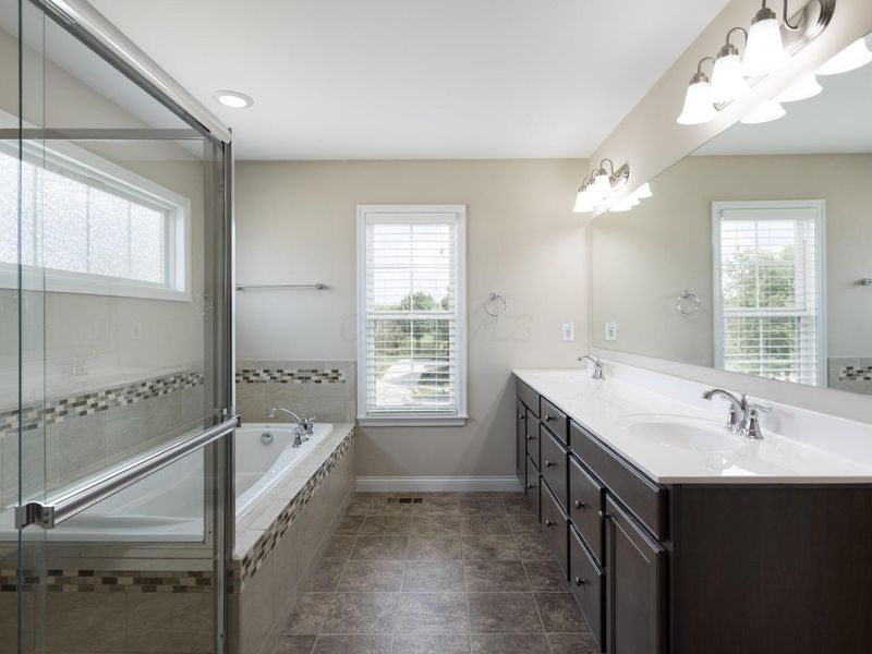 5829 Glendavon Court, Dublin, OH 43016 Photo 37