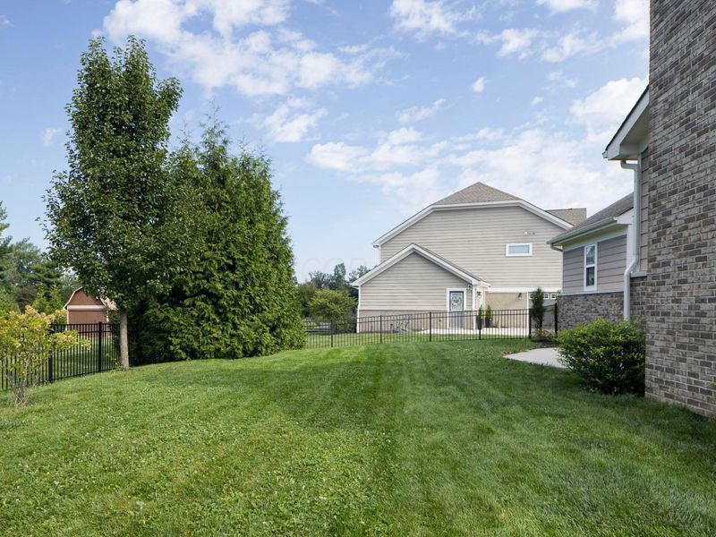 5829 Glendavon Court, Dublin, OH 43016 Photo 61