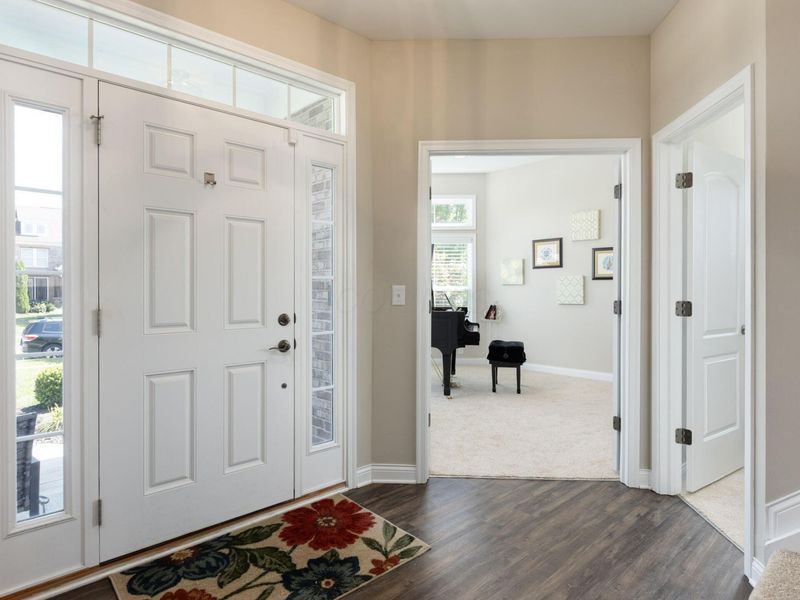 5829 Glendavon Court, Dublin, OH 43016 Photo 7