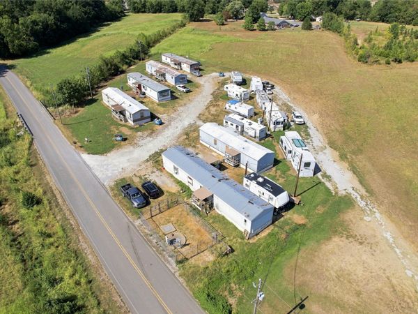 305 Steve Owens Rd , Gore, OK 74435