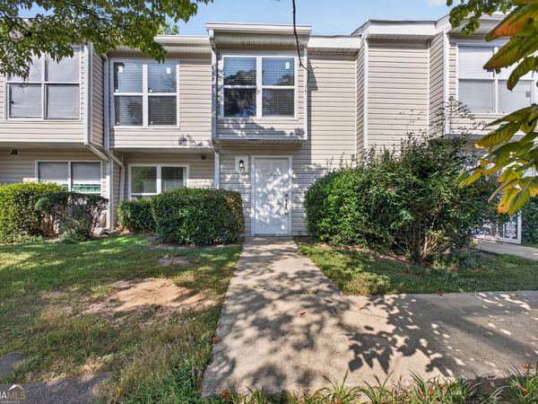 125 Governors Drive, Forest Park, GA 30297