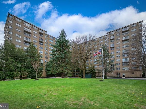 1030 E LANCASTER AVENUE, Unit 826, BRYN MAWR, PA 19010