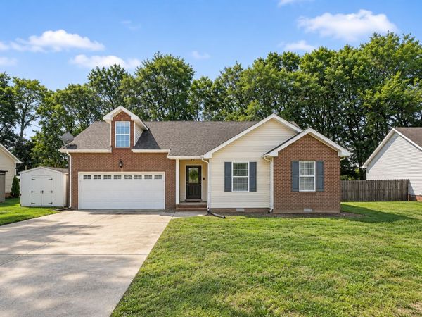 3553 Sandpiper Dr , Clarksville, TN 37042
