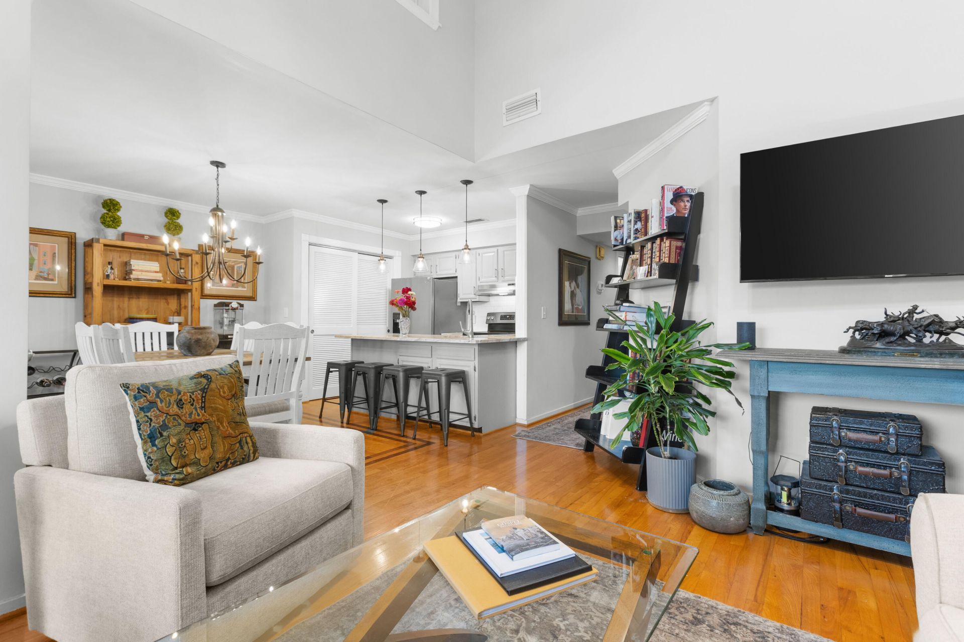 1604 Live Oak Park Photo 14