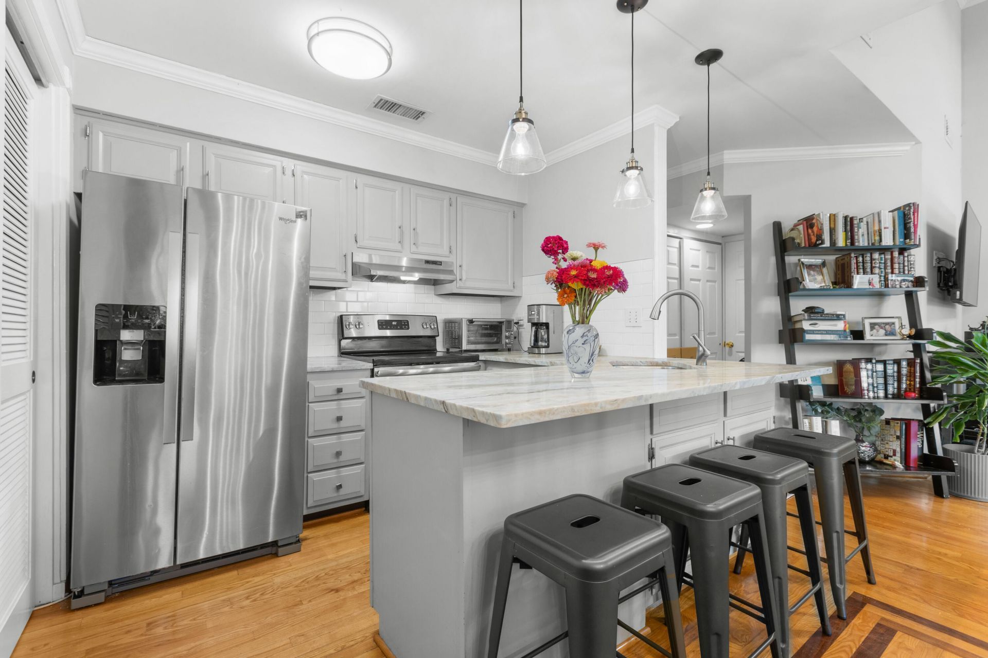 1604 Live Oak Park Photo 16