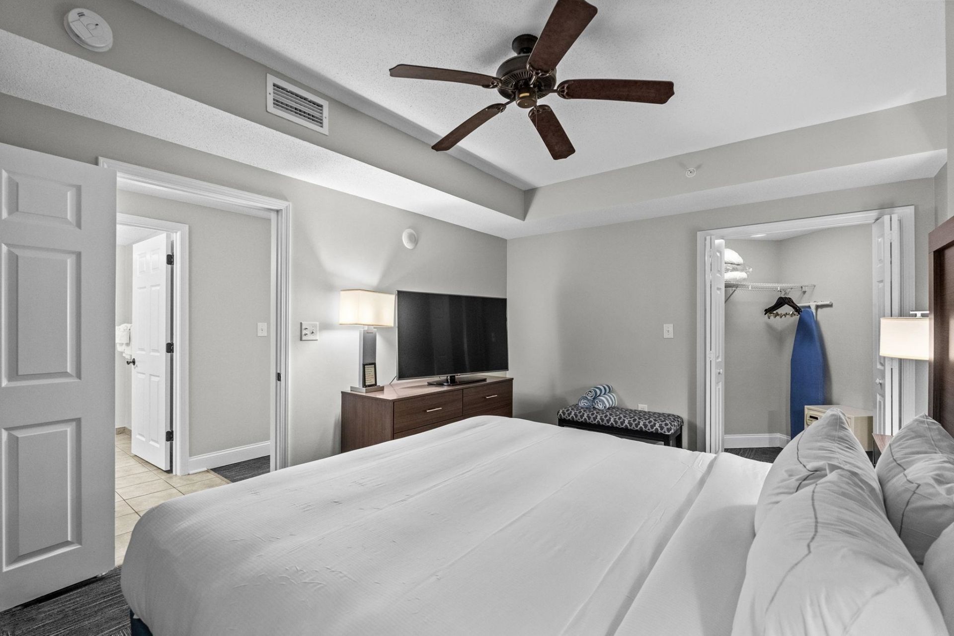 2600 N Ocean Blvd. Photo 21