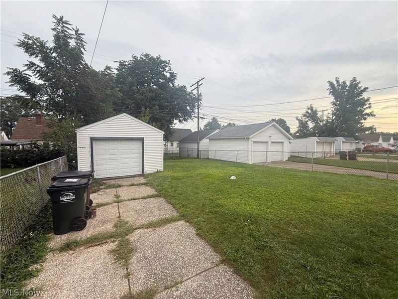 6206 Snow Road, Parma, OH 44129 Photo 23