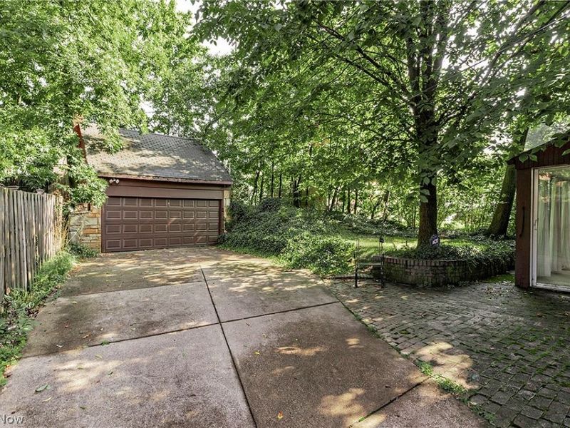 3781 Westwood Road, University Heights, OH 44118 Photo 22