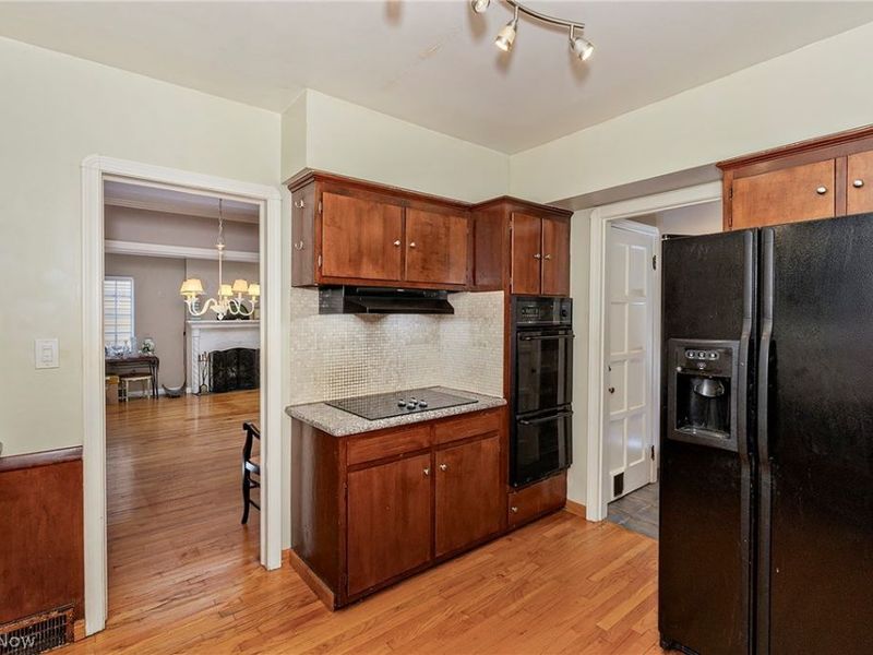 3781 Westwood Road, University Heights, OH 44118 Photo 9