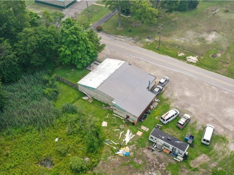 3306 Salem Warren Road, Warren, OH 44481 Photo 14
