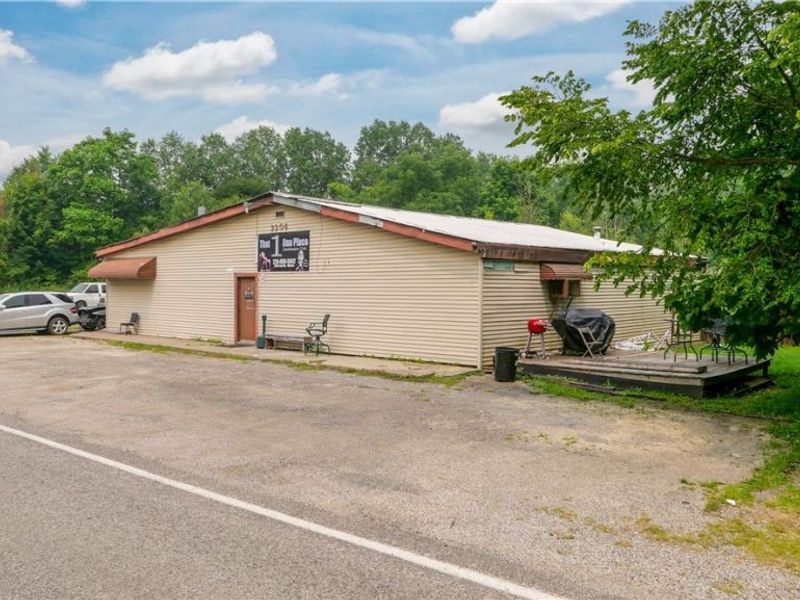 3306 Salem Warren Road, Warren, OH 44481 Photo 2