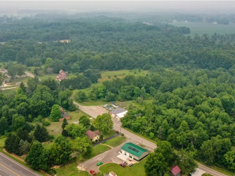 3306 Salem Warren Road, Warren, OH 44481 Photo 9
