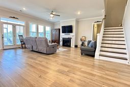 813 Sterling Castle Court photo 4