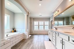 813 Sterling Castle Court photo 4