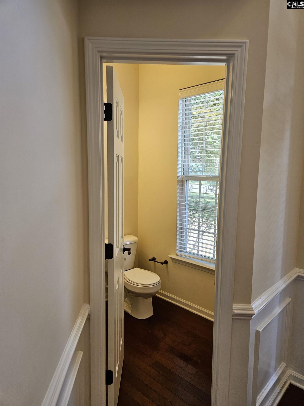 552 Abbeyhill Drive  Photo 14