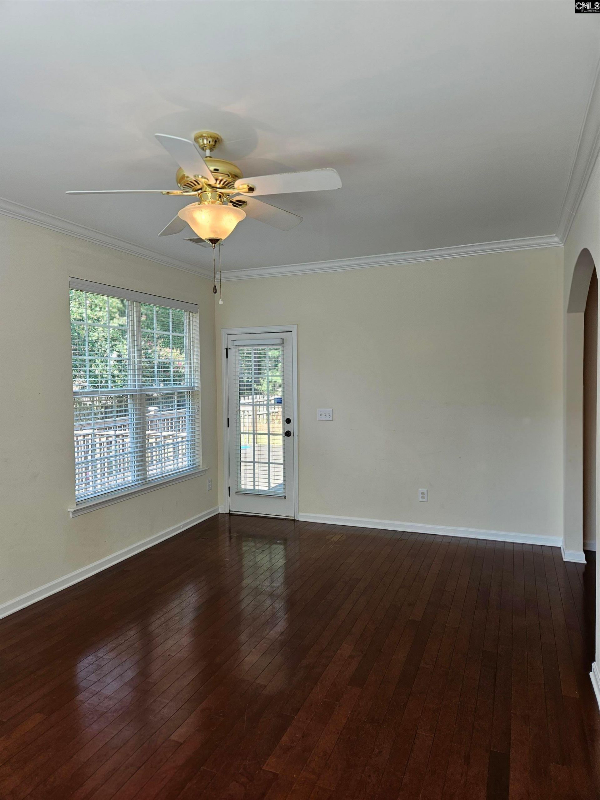 552 Abbeyhill Drive  Photo 17