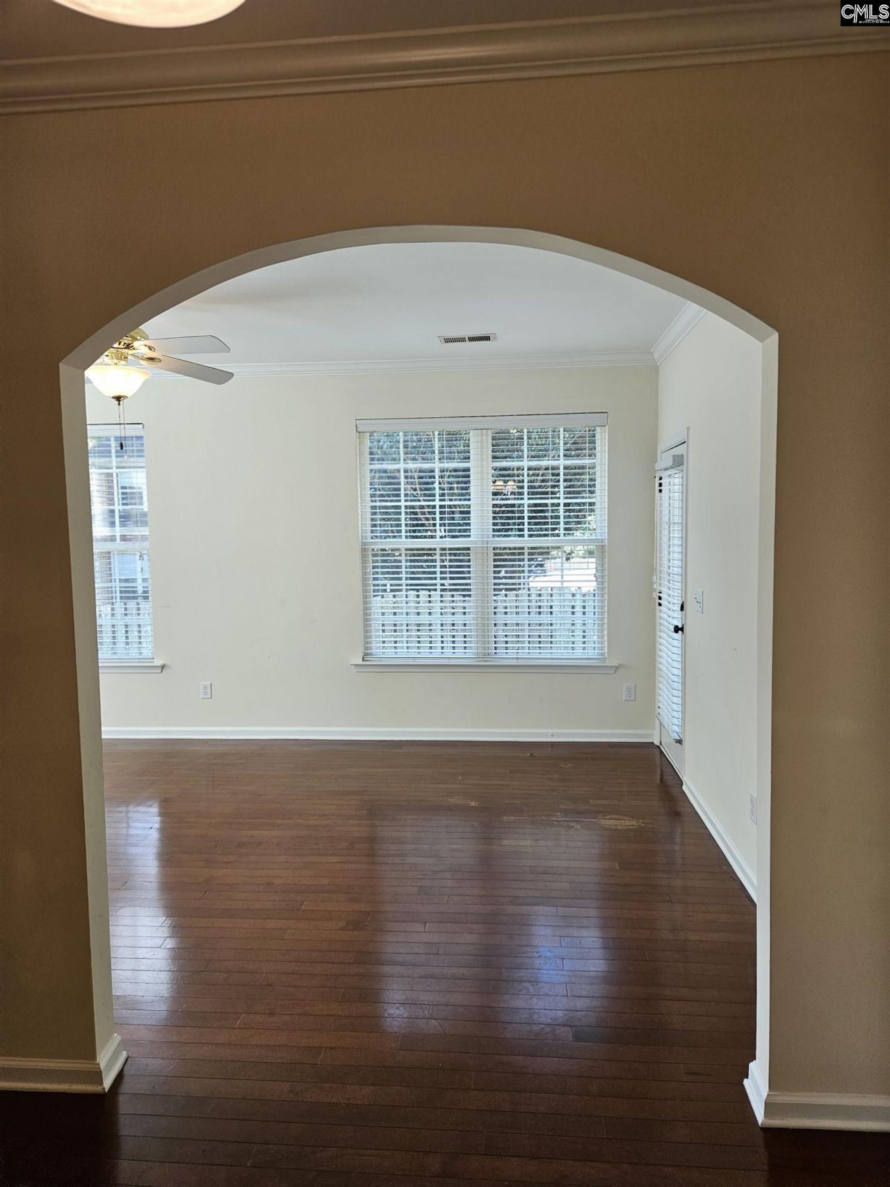 552 Abbeyhill Drive  Photo 18