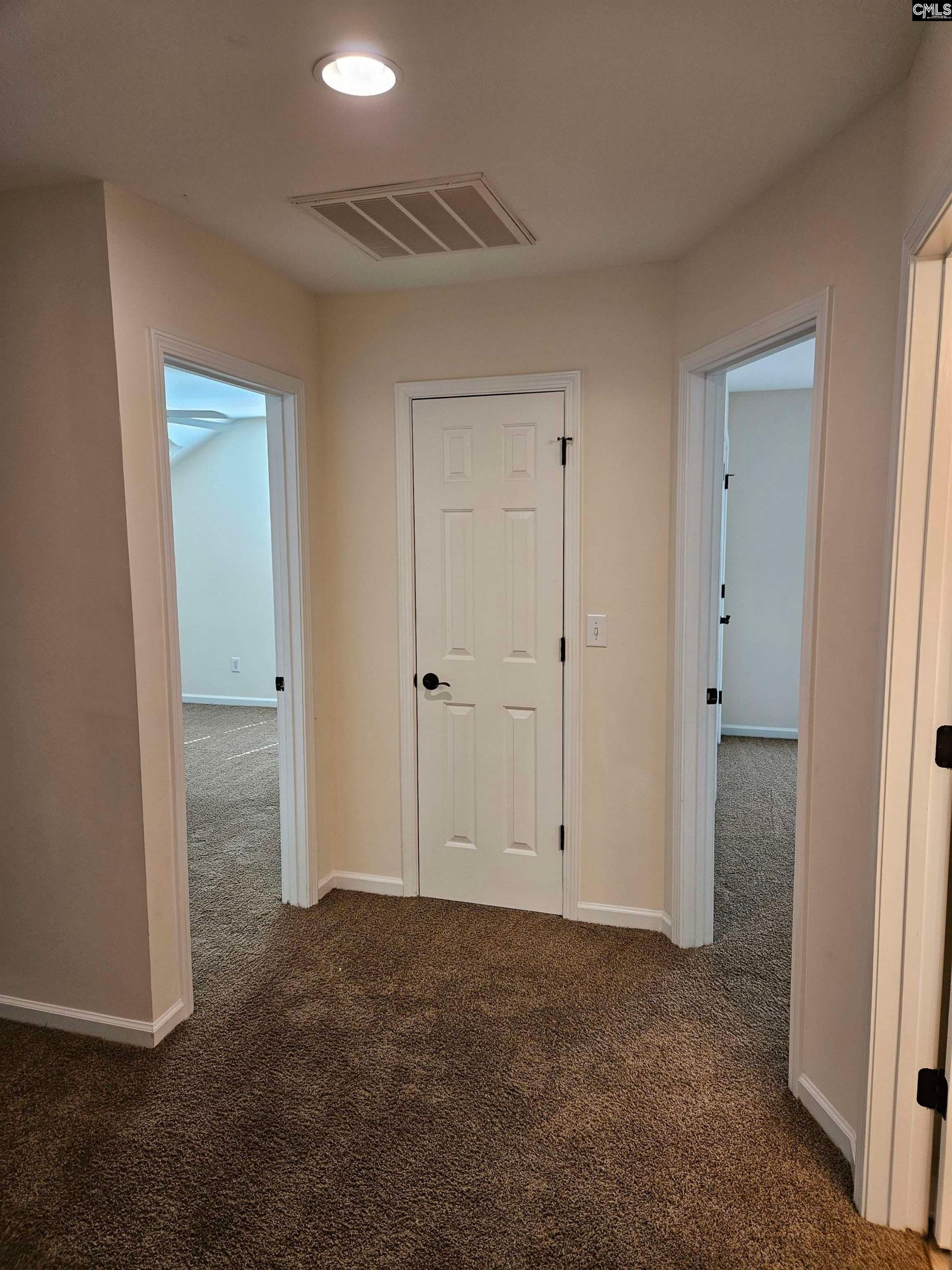 552 Abbeyhill Drive  Photo 31