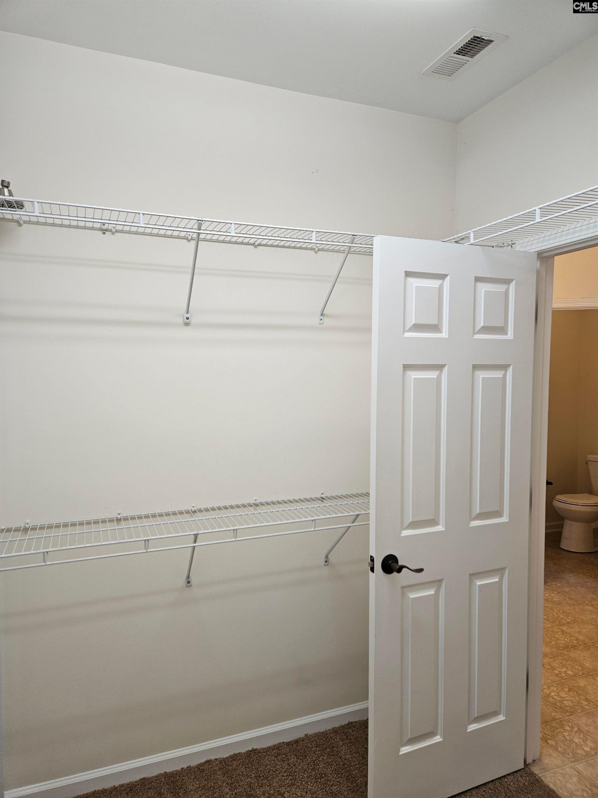 552 Abbeyhill Drive  Photo 41