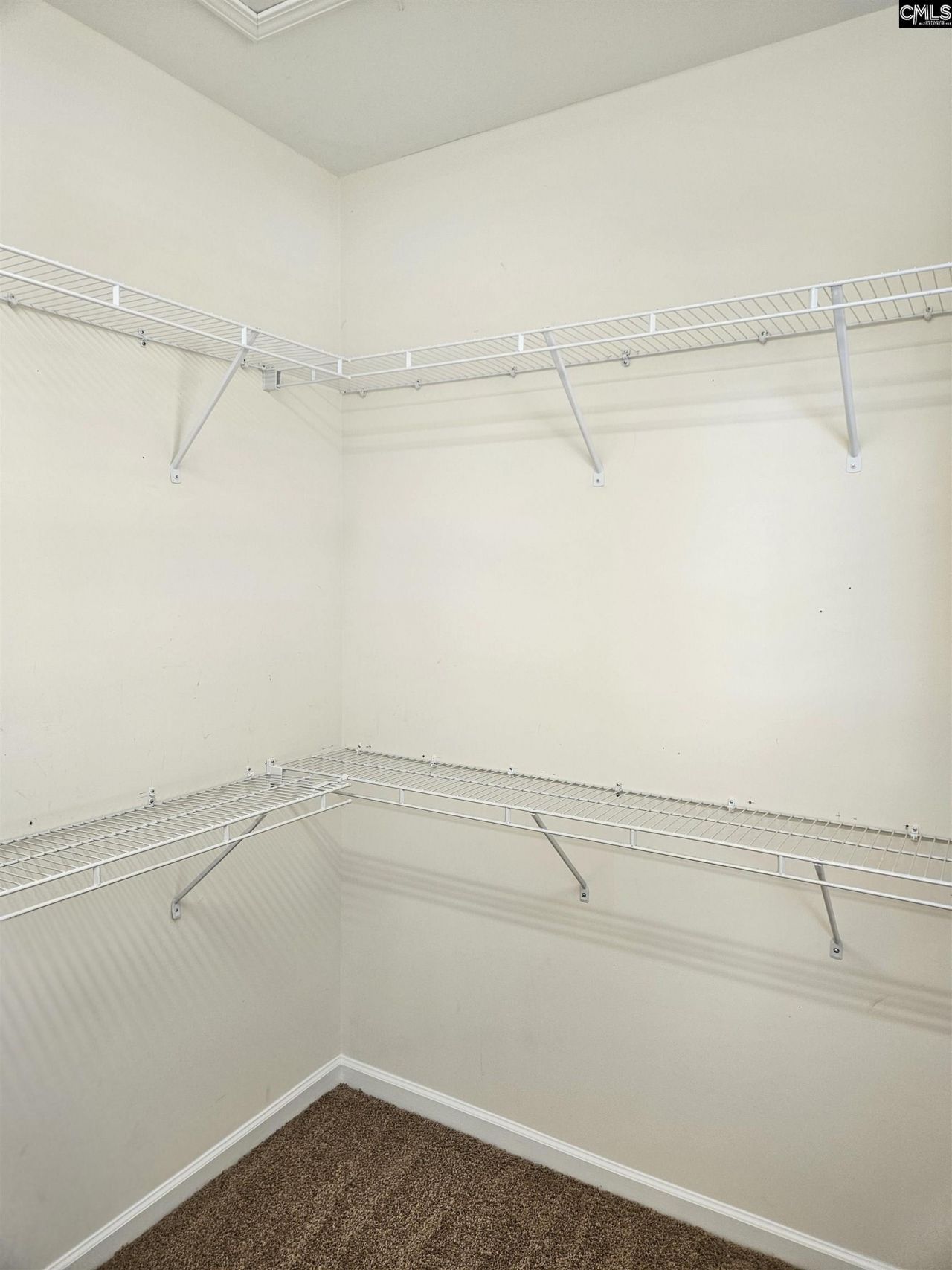 552 Abbeyhill Drive Photo 42