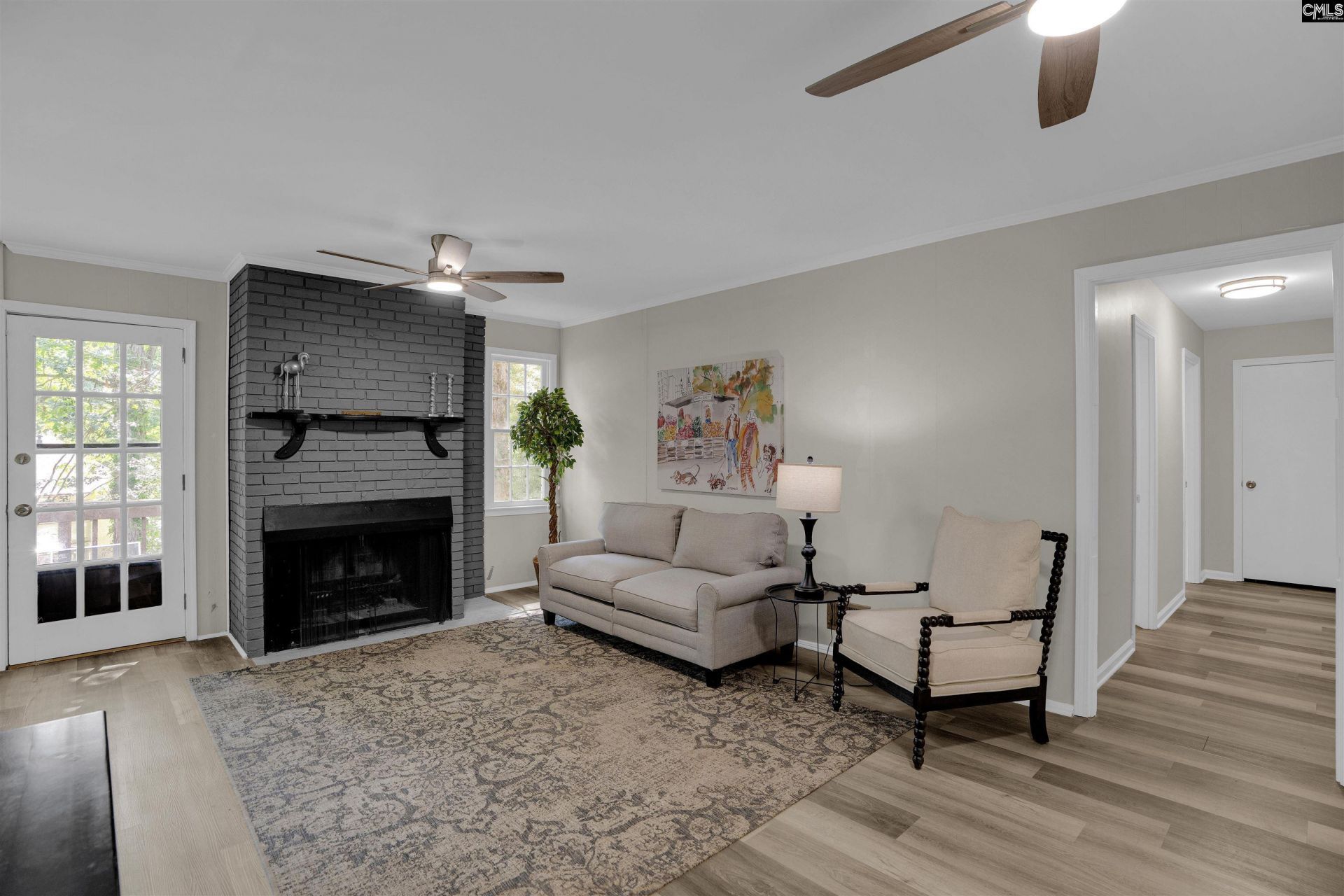 409 Lewes Circle Photo 13
