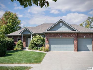 5602 N 163rd Street, Omaha, NE 68116
