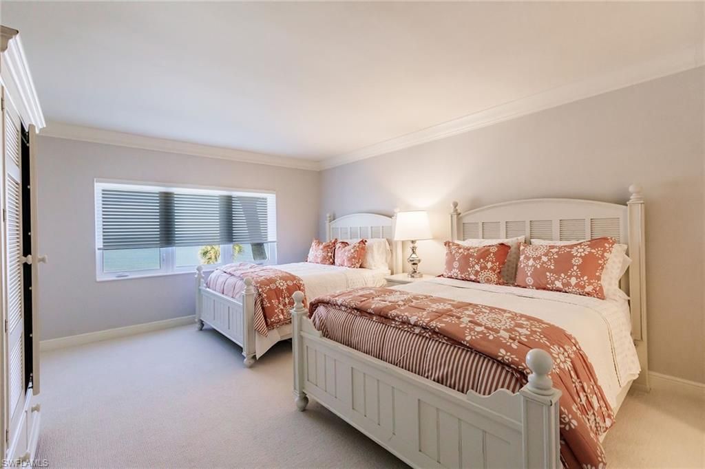 2885 Gulf Shore Blvd N, Unit 302, Naples, FL 34103 Photo